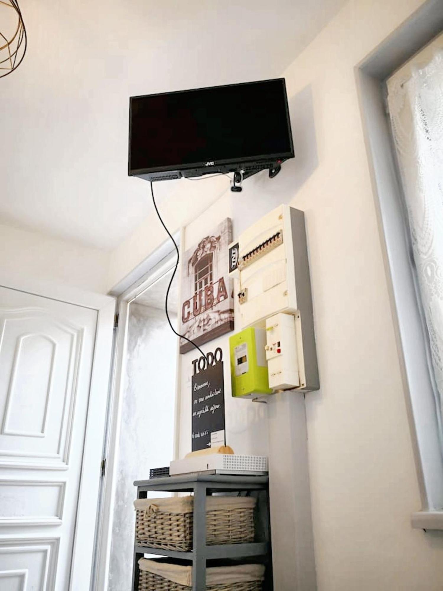 Studio Cosy A Montargis 13 M² Parking Inclus Exterior photo
